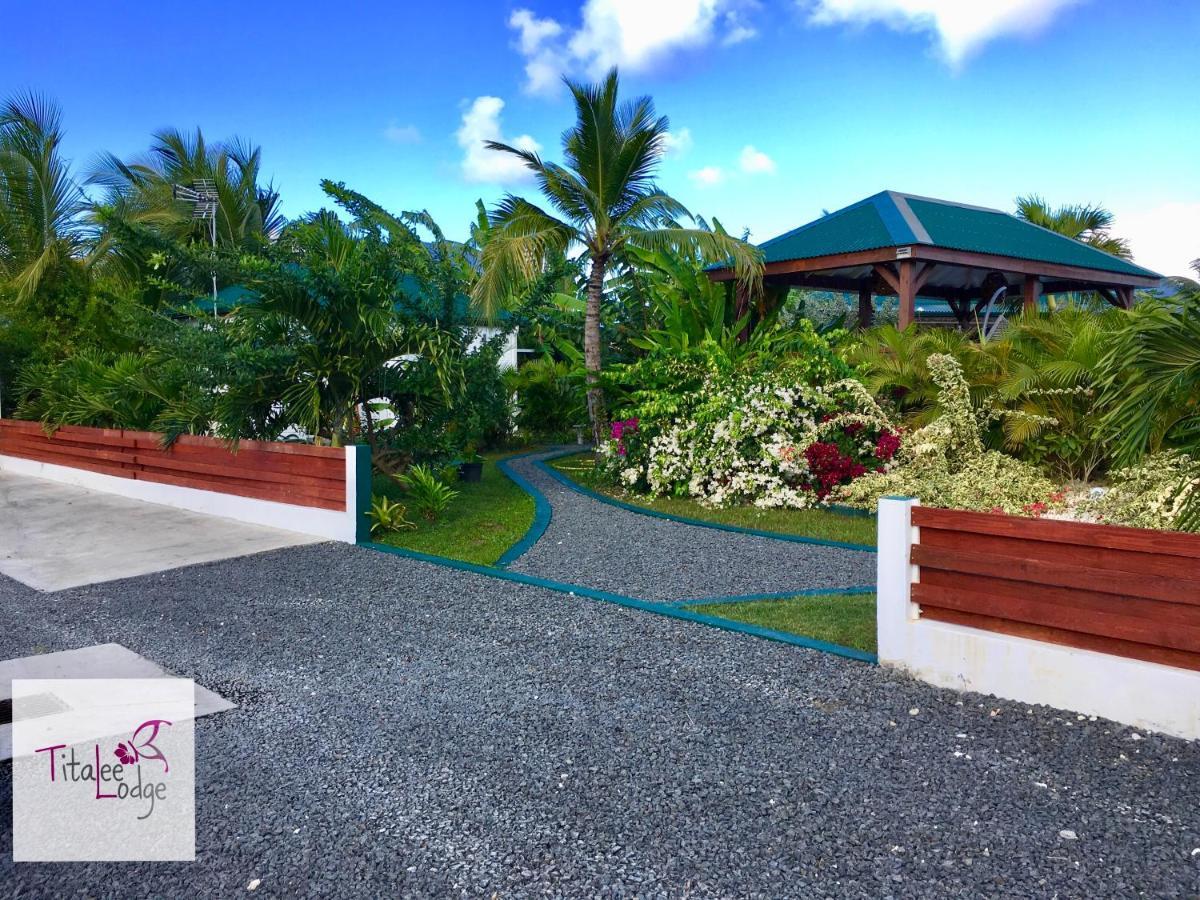 Titalee Lodge 3 Villas Autour D'Une Piscine Saint-Francois  Exterior photo