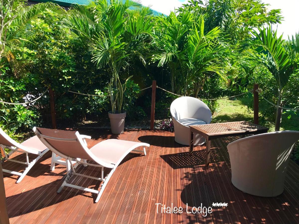 Titalee Lodge 3 Villas Autour D'Une Piscine Saint-Francois  Exterior photo